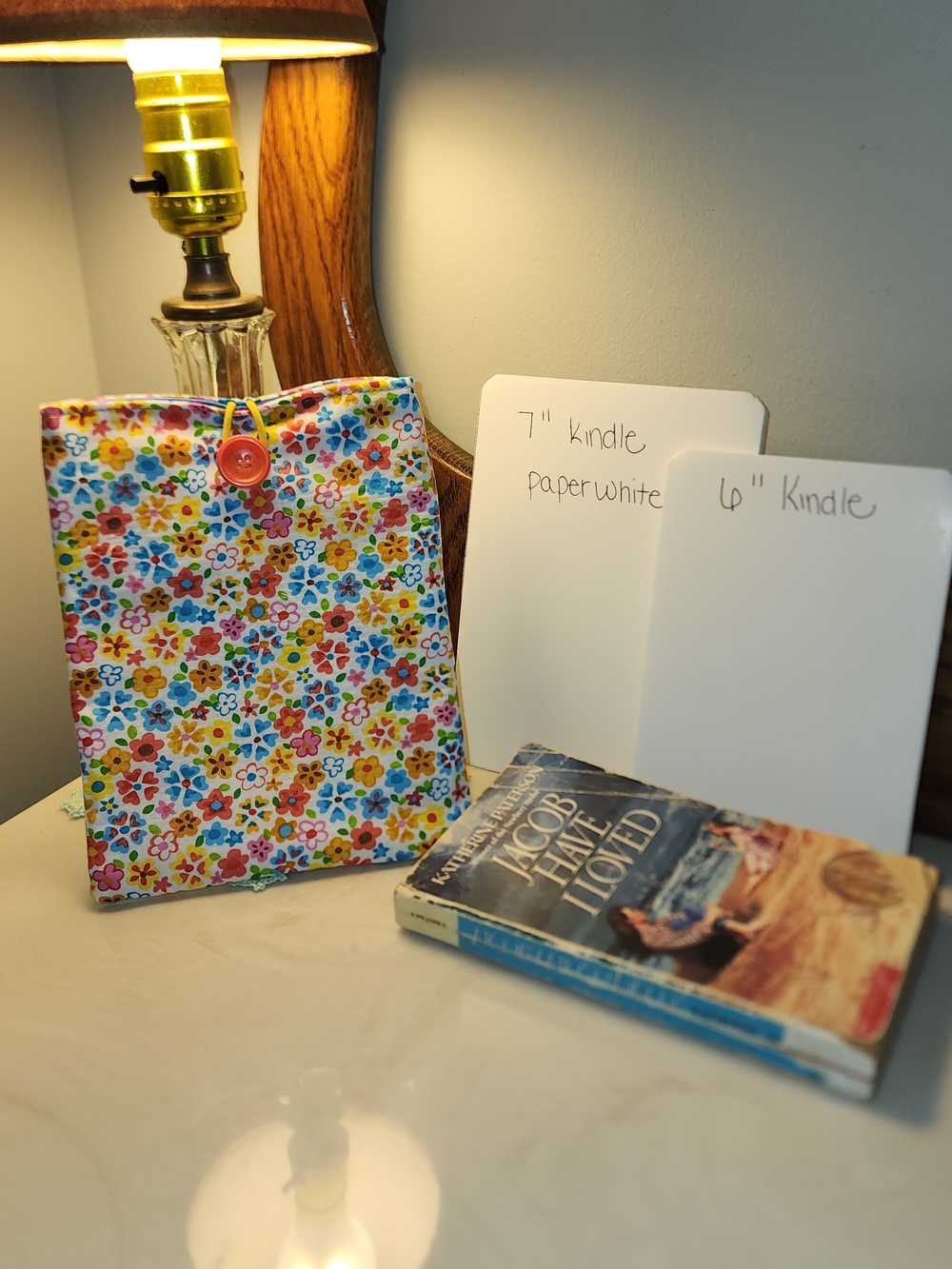 Floral Kindle Sleeve with Button Closure